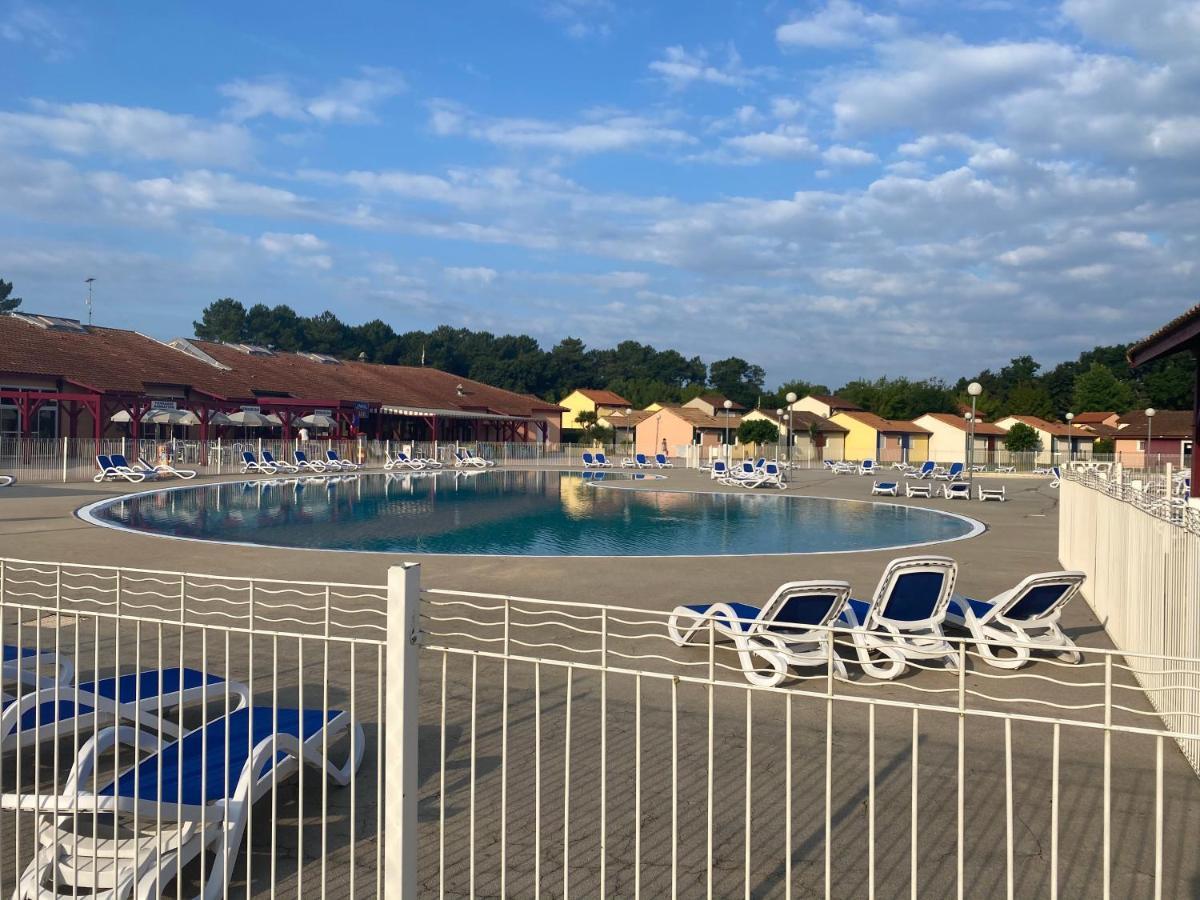 Soustons Plage Maison Terrasse 2 Pers Et 1 Enfant Les Villas Du Lac Tennis Mini Golf Exterior foto